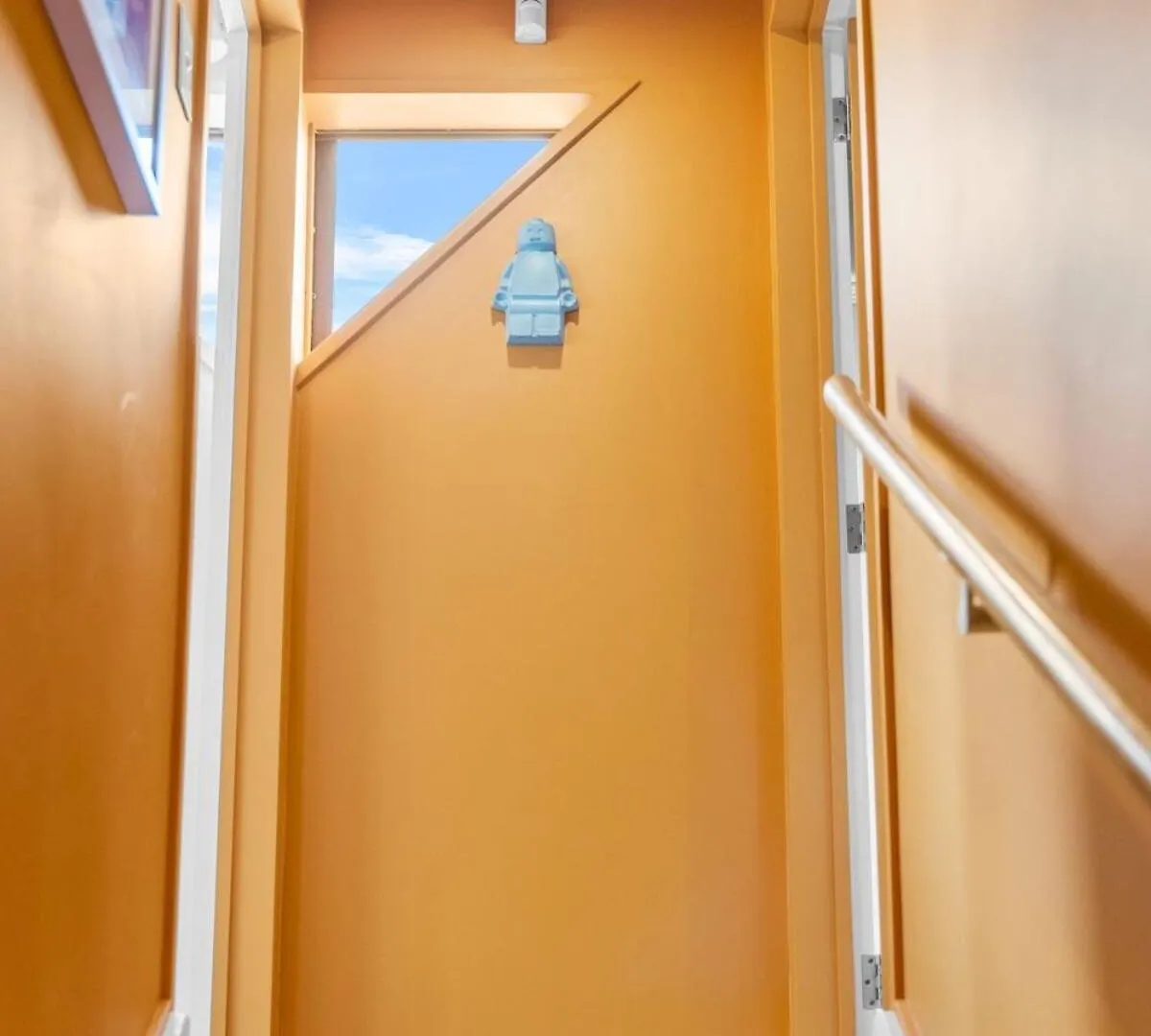 כרייסטצ'רץ' Private Architectural Cashmere Home - Sleeps 6 0*,  ניו זילנד